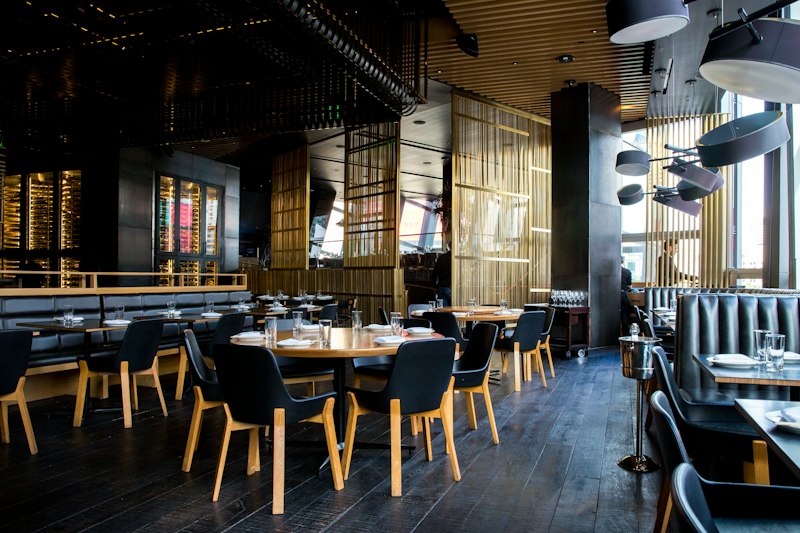 SeattleRoll dining room